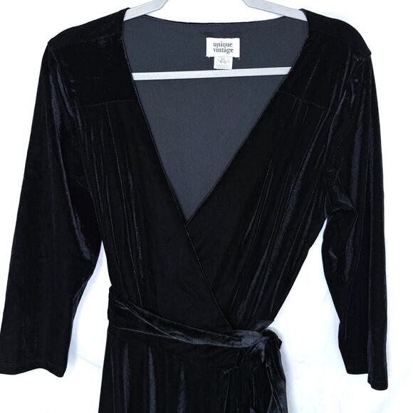 Unique Vintage 1940s Style Kelsie Black Velvet Wrap Dress Size Large - Picture 6 of 7